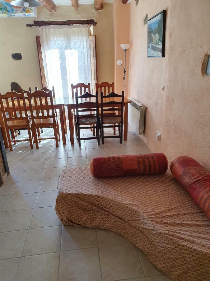 Apartment Cal Viola Torroja Екстер'єр фото