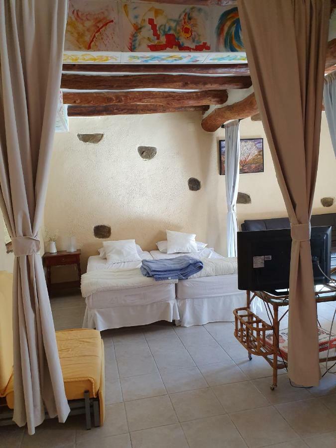 Apartment Cal Viola Torroja Екстер'єр фото