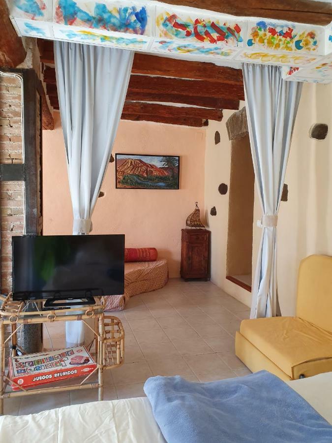 Apartment Cal Viola Torroja Екстер'єр фото